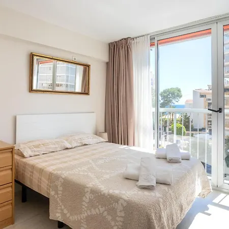 Apartment Frente Al Mar Con Parking Benidorm